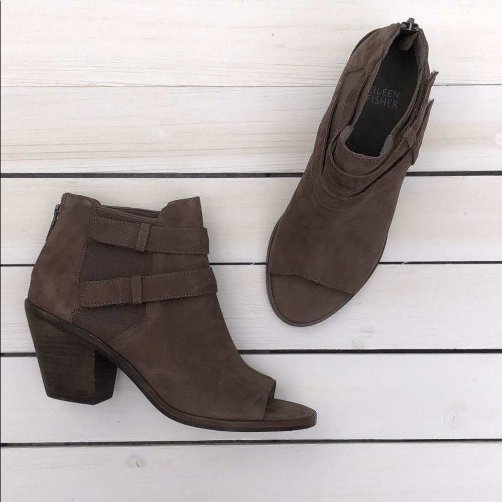 NEW Eileen Fisher Peep Toe Ankle Boots Taupe size 7.5